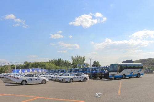 奉轩驾校教练车风采