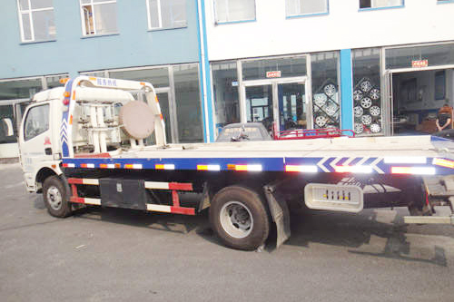 救援车